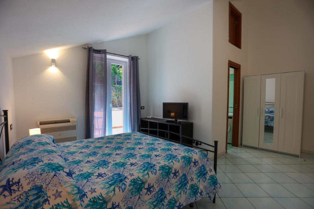Appartamento Panoramico La Rosa Dei Venti-Libeccio Ischia Buitenkant foto
